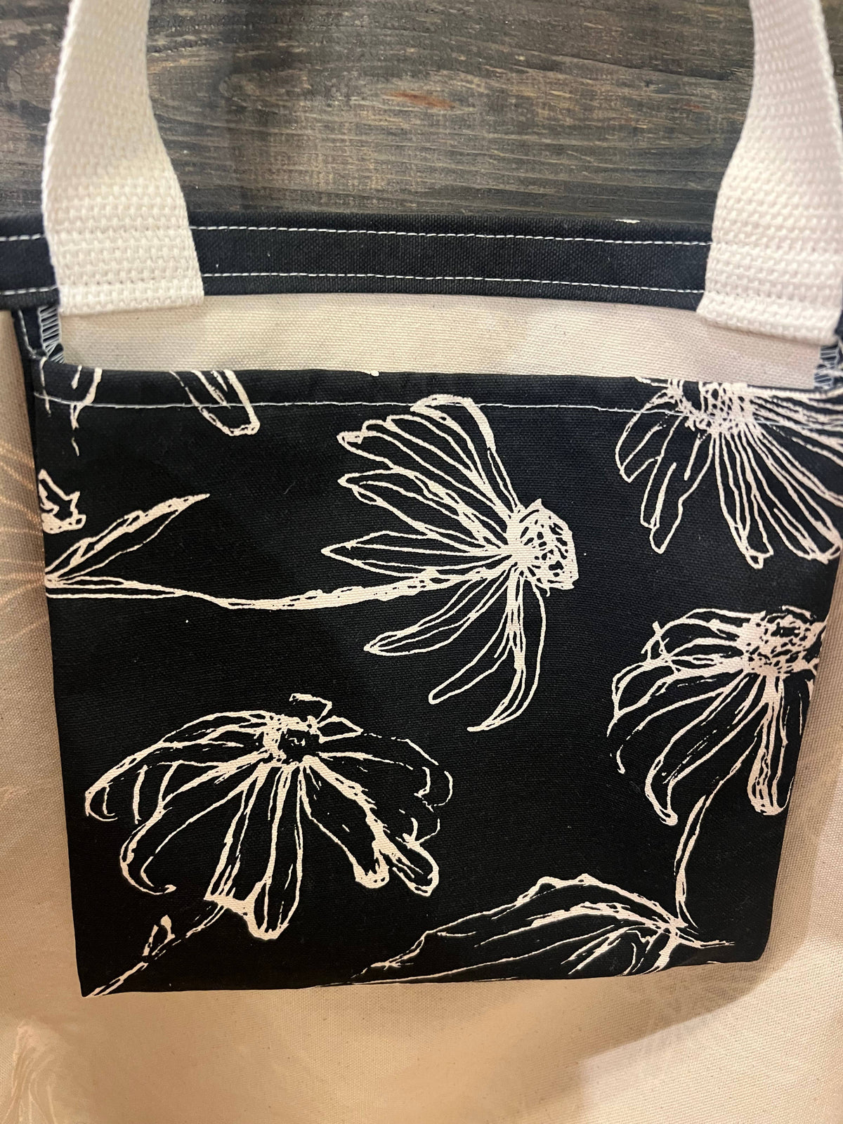 Black Eyed Susan Large Tote Bag
